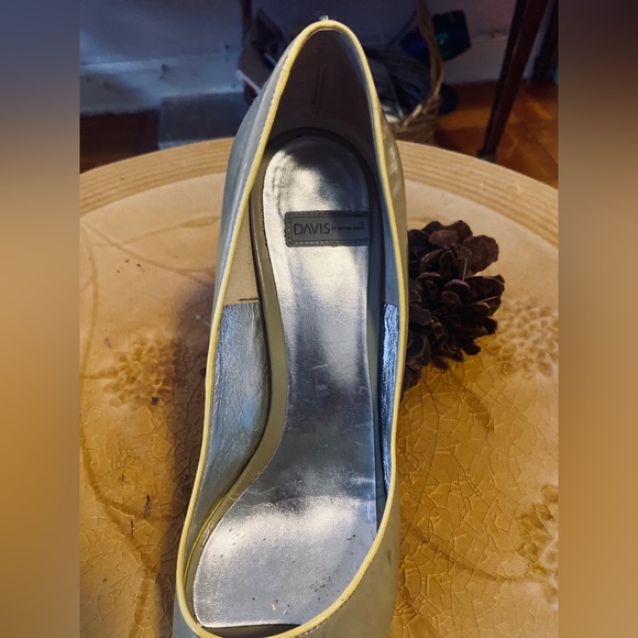 Ruthie Davis Patent Leather Colorblock Pumps Size: 9. Made In Italy - Picture 9 of 13